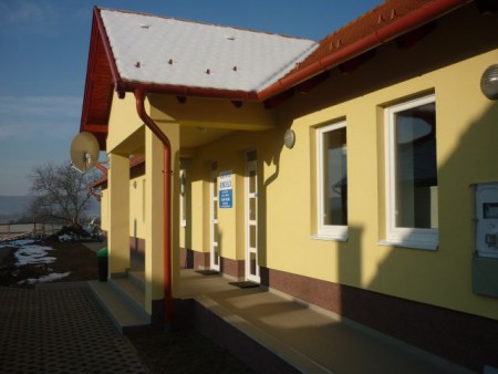 Akadálymentesített bejárat